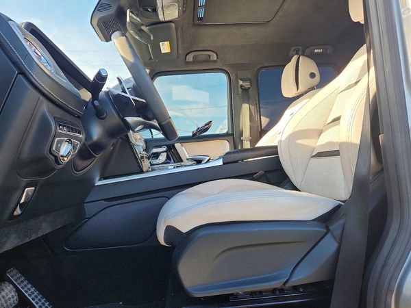 2020 MERCEDES-BENZ G AMG G63 — DENT