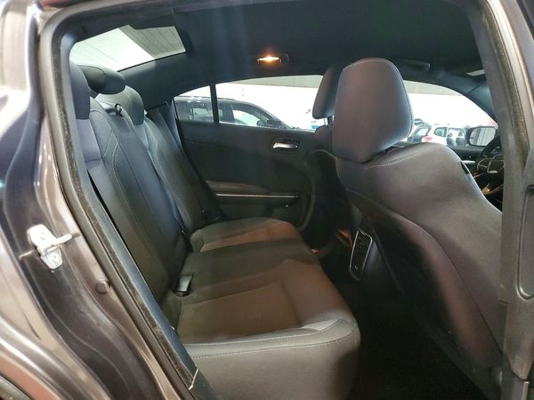 2015 DODGE CHARGER SXT