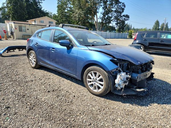 2017 MAZDA 3