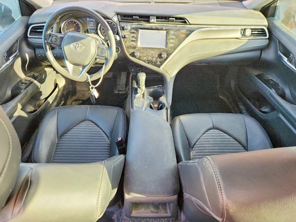 2018 TOYOTA CAMRY