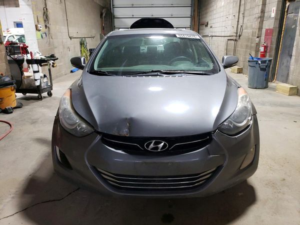 2012 HYUNDAI ELANTRA GLS(Middle grade)