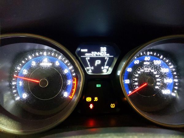 2012 HYUNDAI ELANTRA GLS(Middle grade)