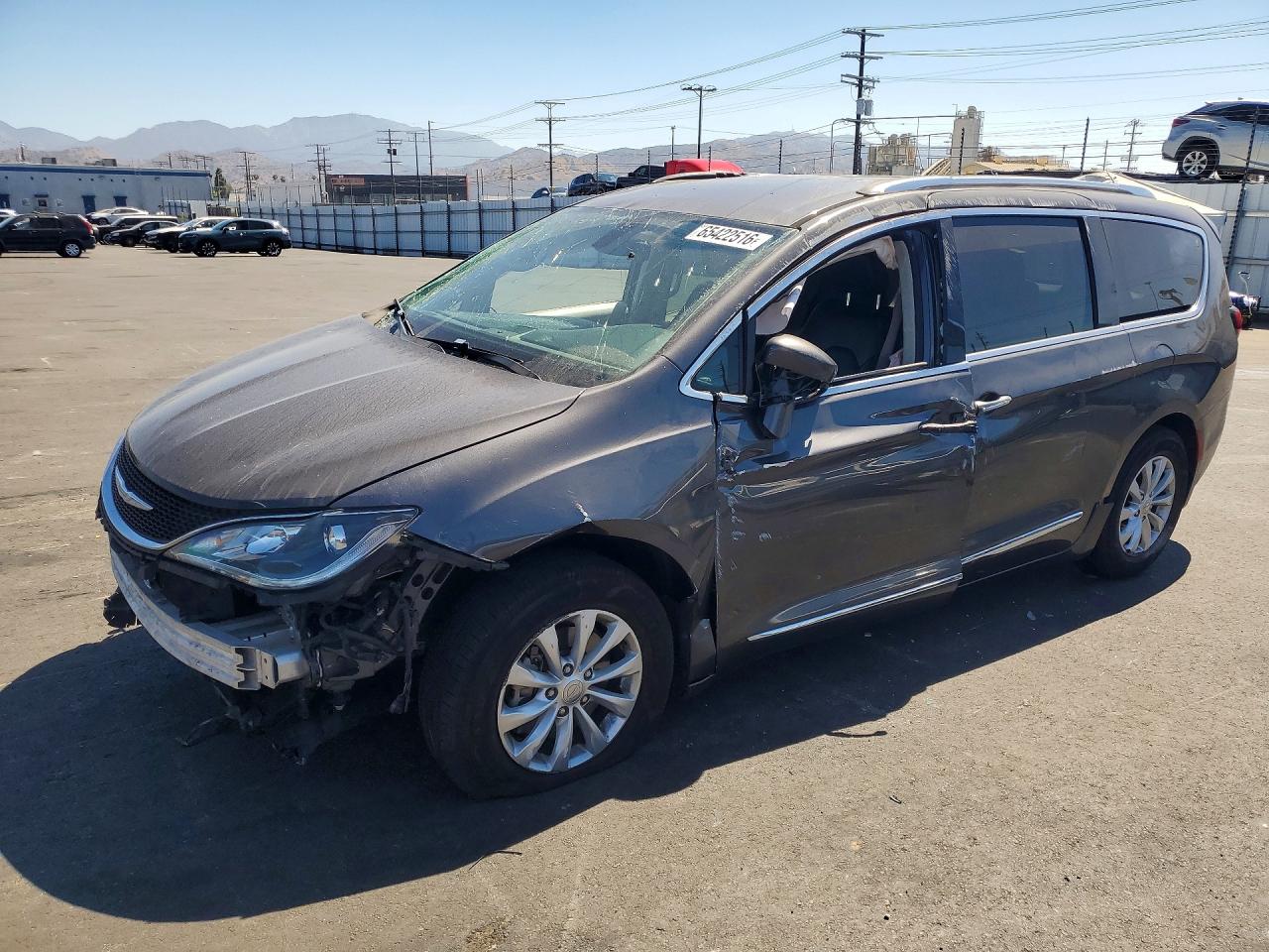 2018 CHRYSLER PACIFICA