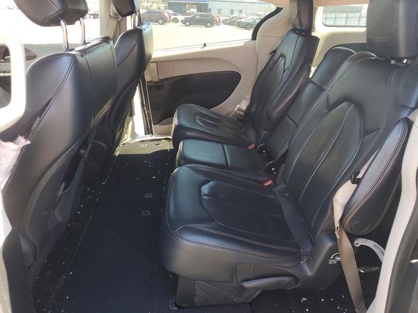 2018 CHRYSLER PACIFICA