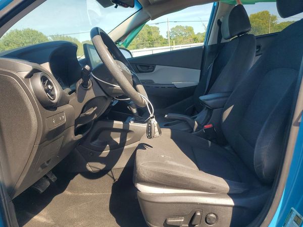2023 HYUNDAI KONA