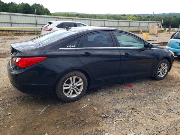 2013 HYUNDAI SONATA GLS/ GLS Popular
