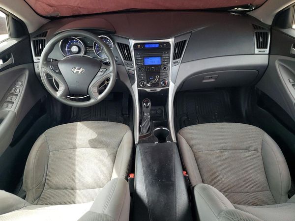 2013 HYUNDAI SONATA GLS/ GLS Popular