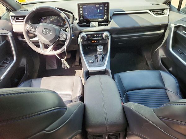 2021 TOYOTA RAV4 XSE HV