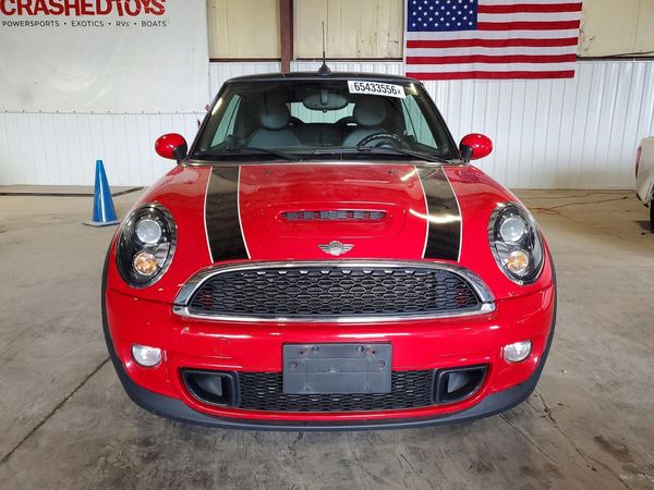 2014 MINI COOPER