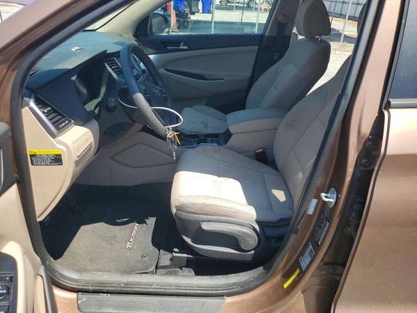 2016 HYUNDAI TUCSON