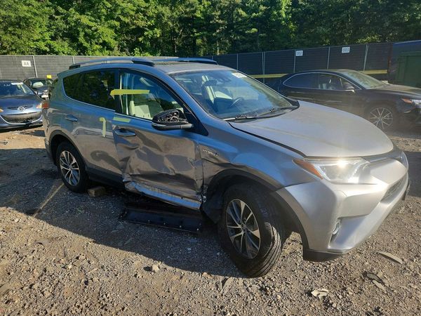 2018 TOYOTA RAV4 LE Plus/XLE