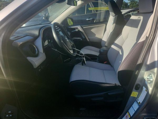 2018 TOYOTA RAV4 LE Plus/XLE