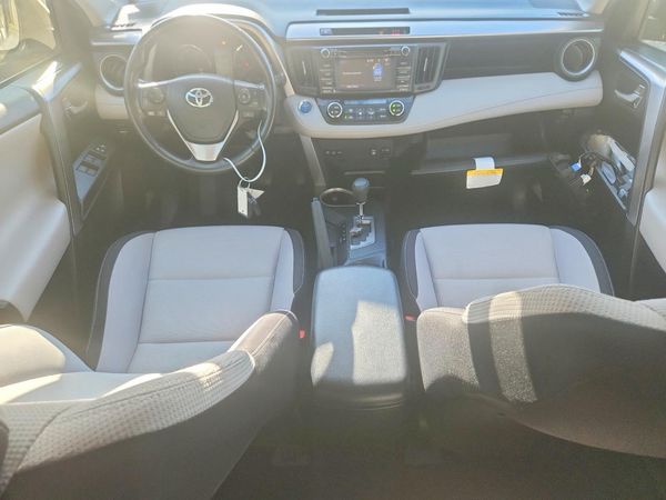 2018 TOYOTA RAV4 LE Plus/XLE