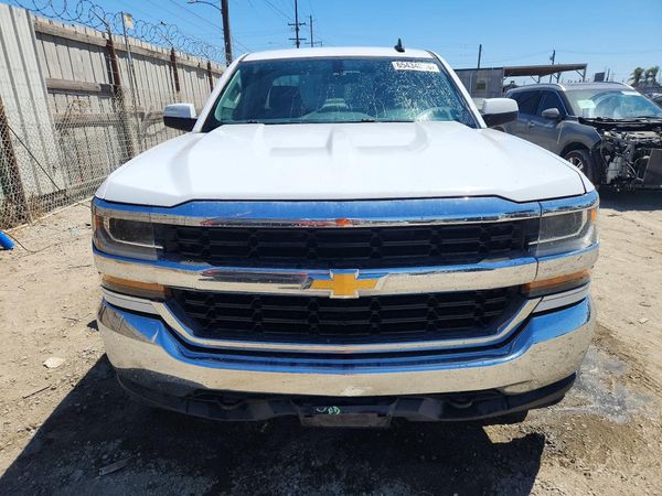2018 CHEVROLET SILVERADO LT