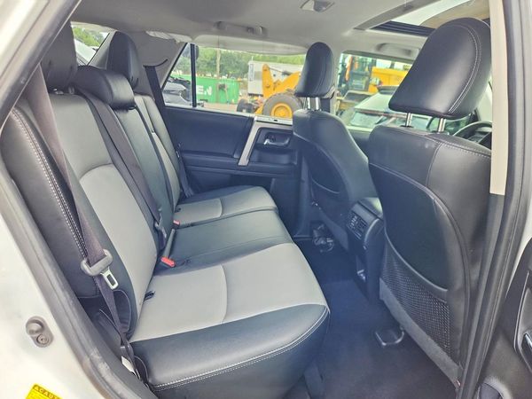 2024 TOYOTA 4RUNNER SR5 Prem