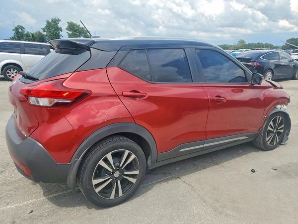 2018 NISSAN KICKS