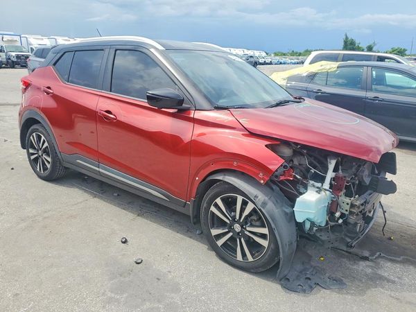 2018 NISSAN KICKS