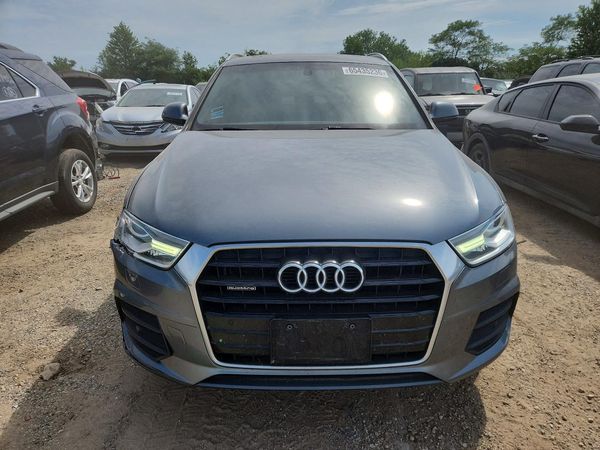 2016 AUDI Q3