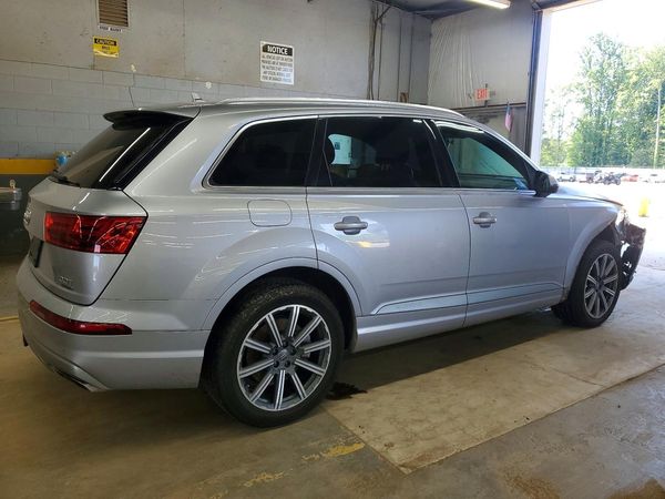 2017 AUDI Q7