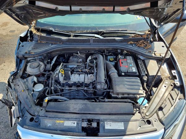 2019 VOLKSWAGEN JETTA S, SE, R-Line