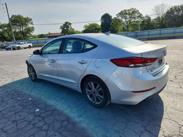 2018 HYUNDAI ELANTRA