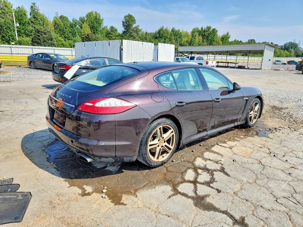 2012 PORSCHE PANAMERA Base (2WD), 4 (4WD)