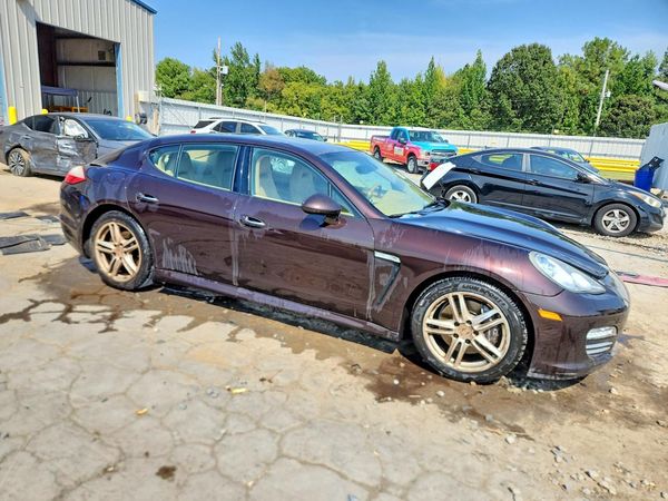 2012 PORSCHE PANAMERA Base (2WD), 4 (4WD)