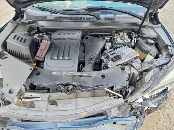 2016 CHEVROLET EQUINOX LS — Engine bay