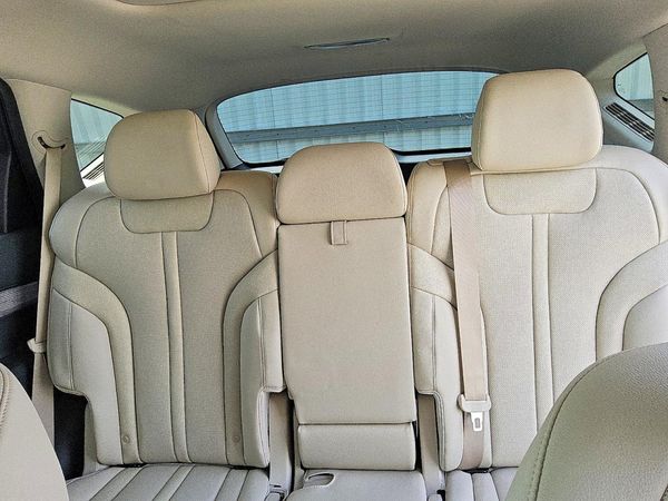 2026 GENESIS GV80 2.5T Select — SUVN