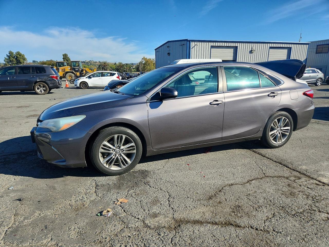 2016 TOYOTA CAMRY