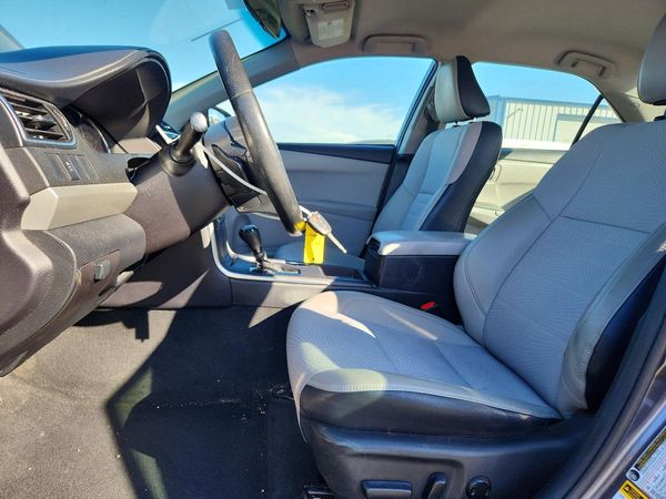 2016 TOYOTA CAMRY