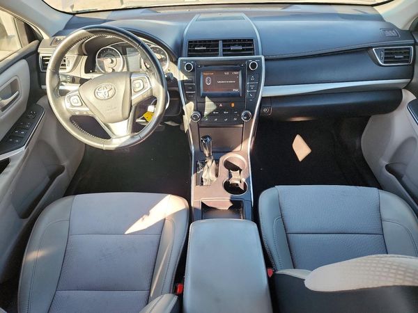 2016 TOYOTA CAMRY