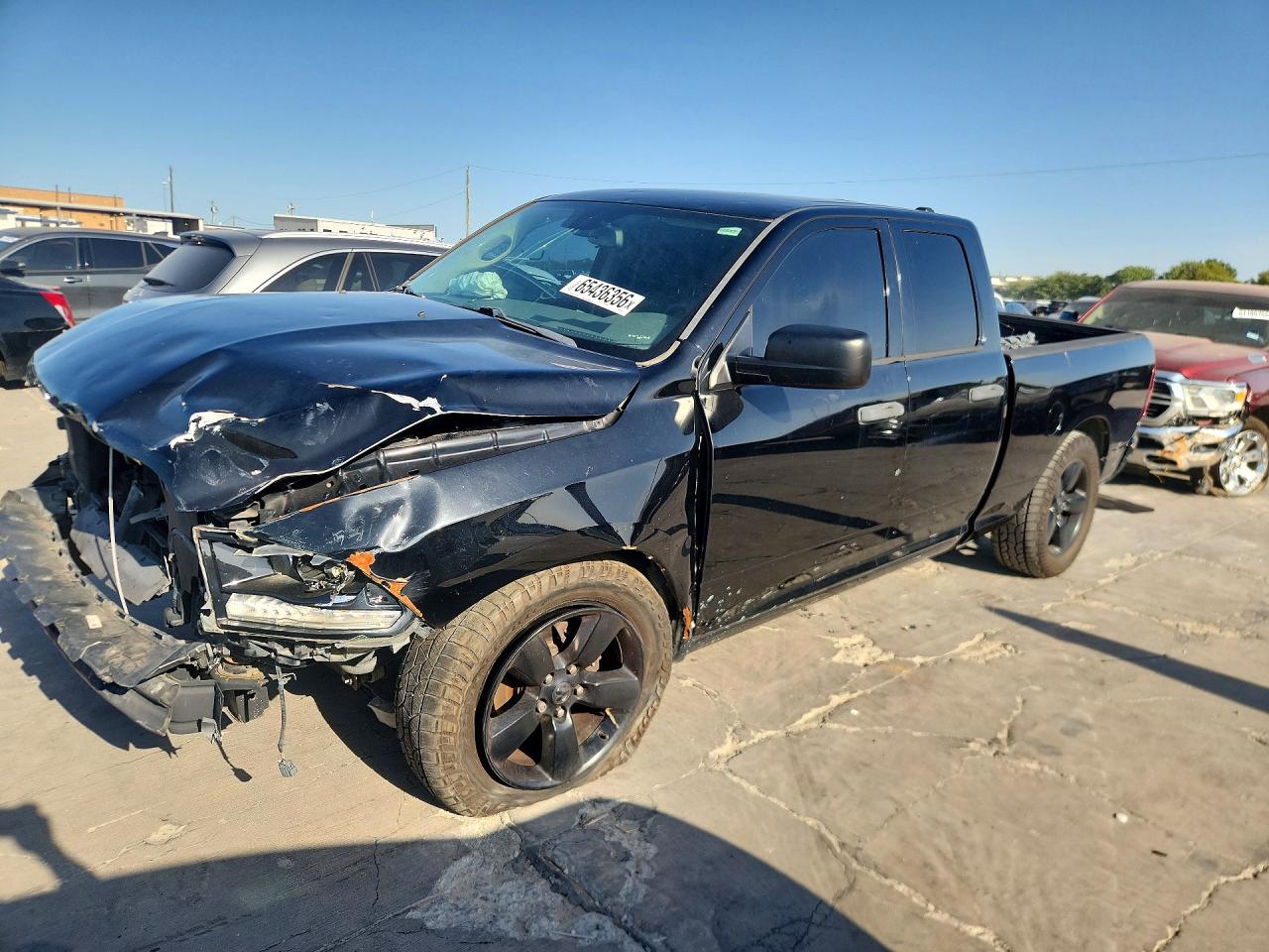 2014 RAM 1500 ST QUAD CAB 4X2