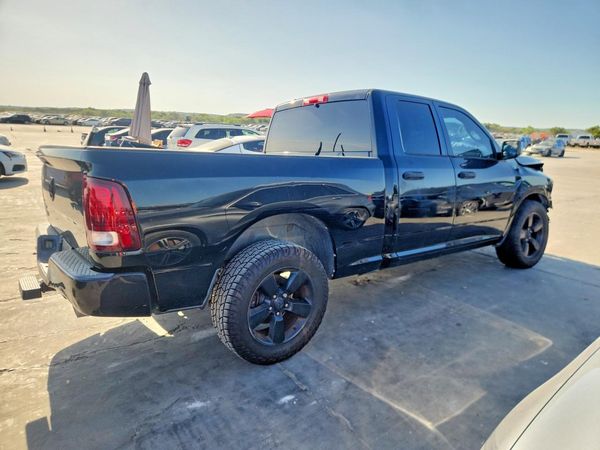 2014 RAM 1500 ST QUAD CAB 4X2