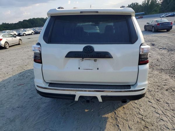 2020 TOYOTA 4RUNNER