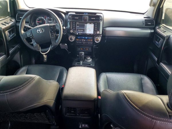 2020 TOYOTA 4RUNNER