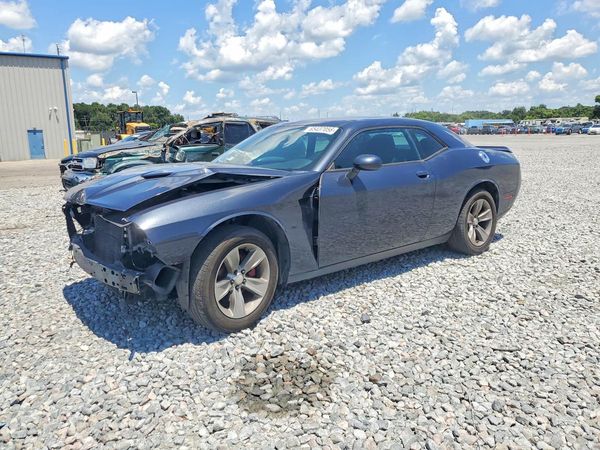 2016 DODGE CHALLENGER SXT