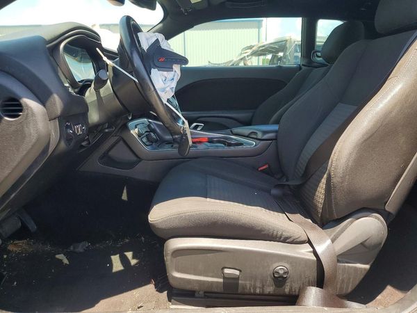 2016 DODGE CHALLENGER SXT