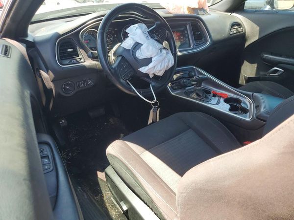 2016 DODGE CHALLENGER SXT
