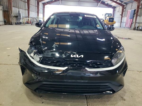 2024 KIA FORTE LX, LXS