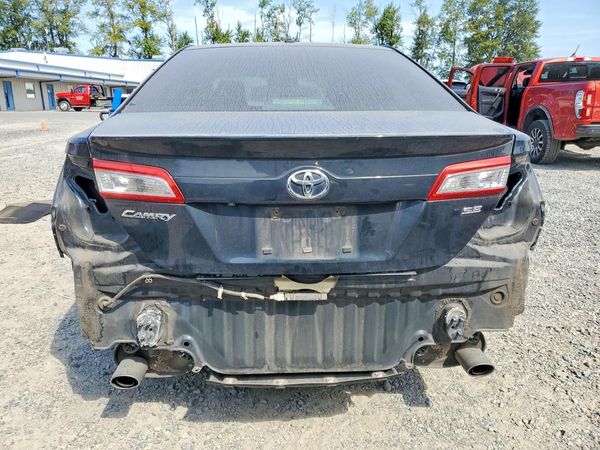 2012 TOYOTA CAMRY