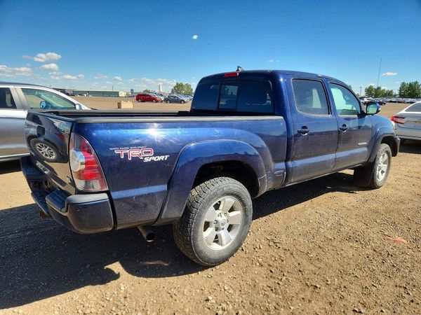 2012 TOYOTA TACOMA