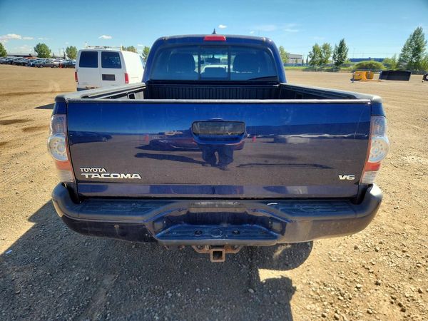 2012 TOYOTA TACOMA