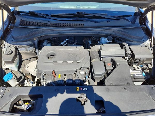 2019 HYUNDAI SANTA FE SE