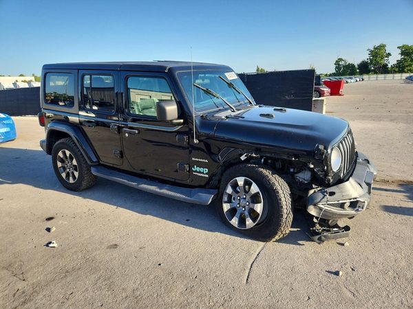 2018 JEEP WRANGLER Unlimited Sahara — Passenger 3/4