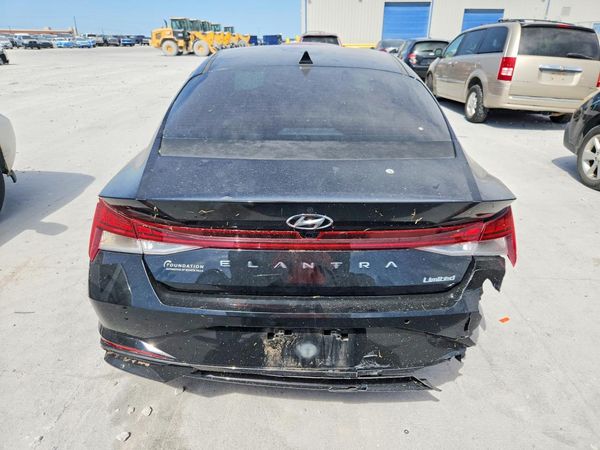 2022 HYUNDAI ELANTRA Limited