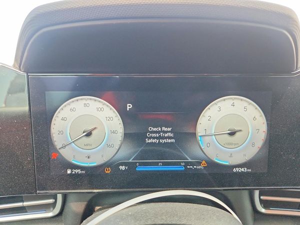 2022 HYUNDAI ELANTRA Limited