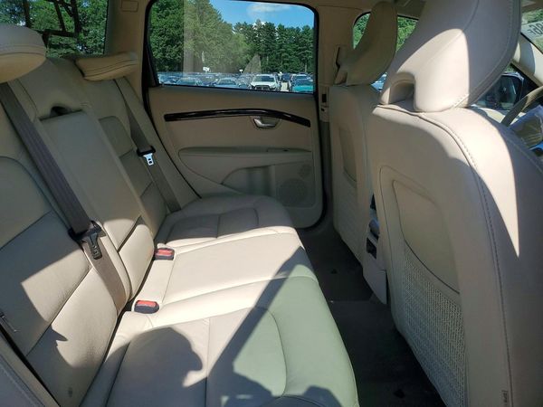2014 VOLVO XC70