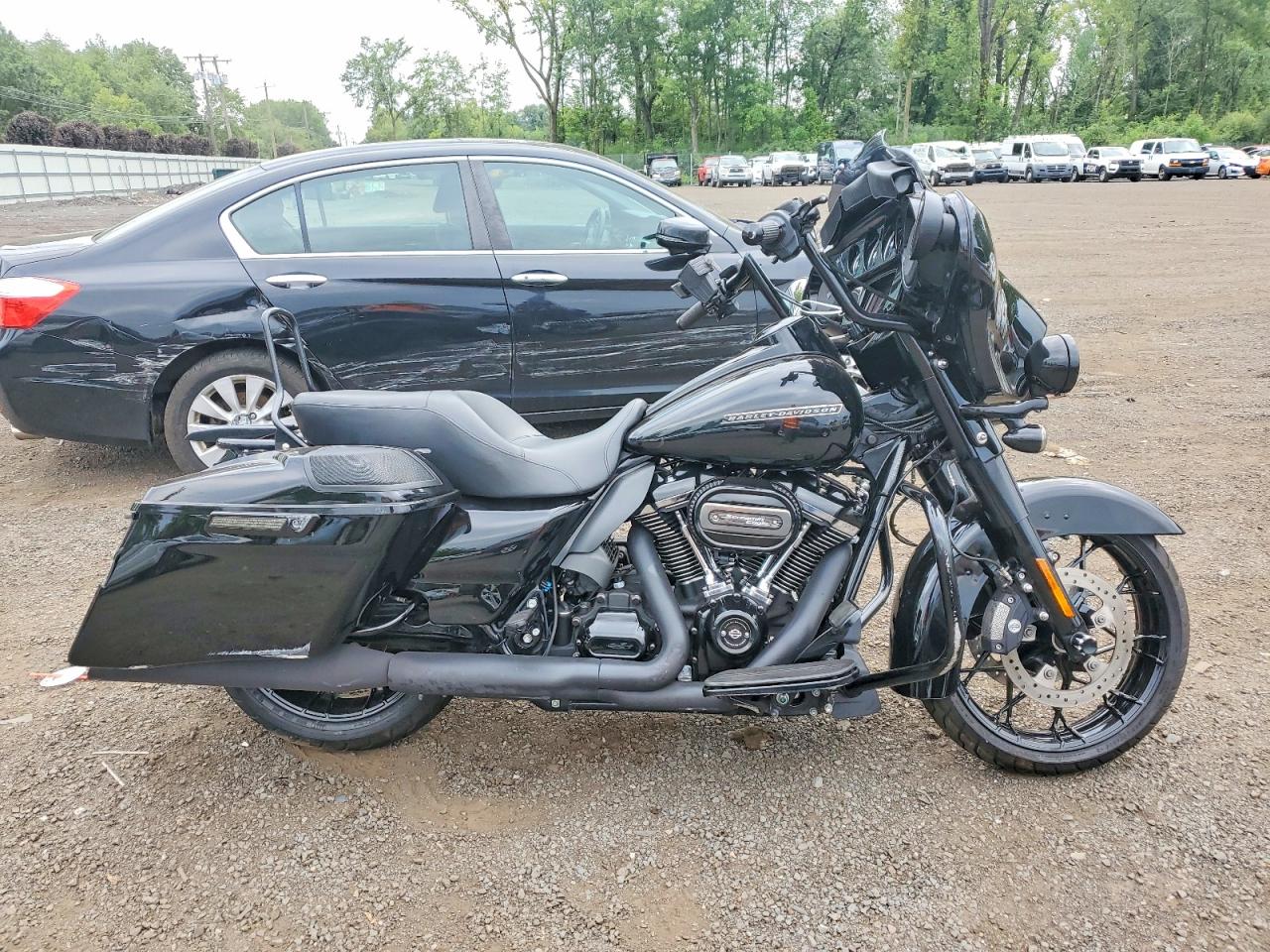 2020 HARLEY-DAVIDSON FL