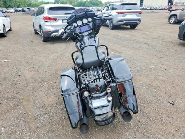 2020 HARLEY-DAVIDSON FL